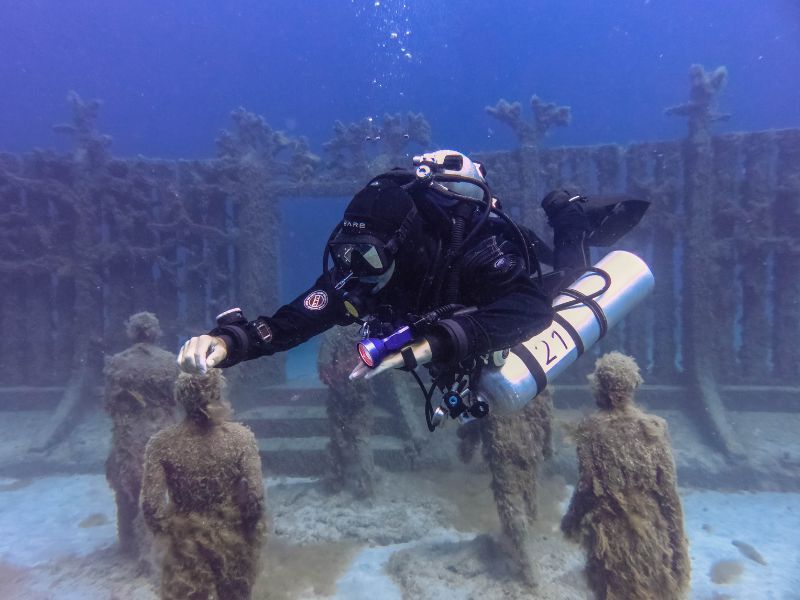 Instructor Especialidades Buceo en Lanzarote